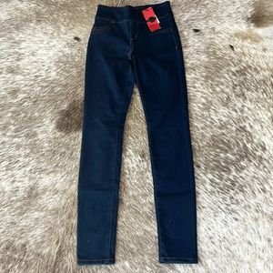 LOVE - Premium Denim - FDJ